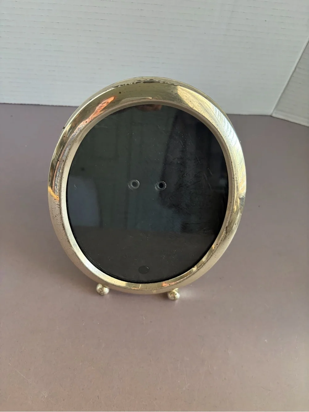 Vintage Round Silver Frame Photo Stand - Black Insert